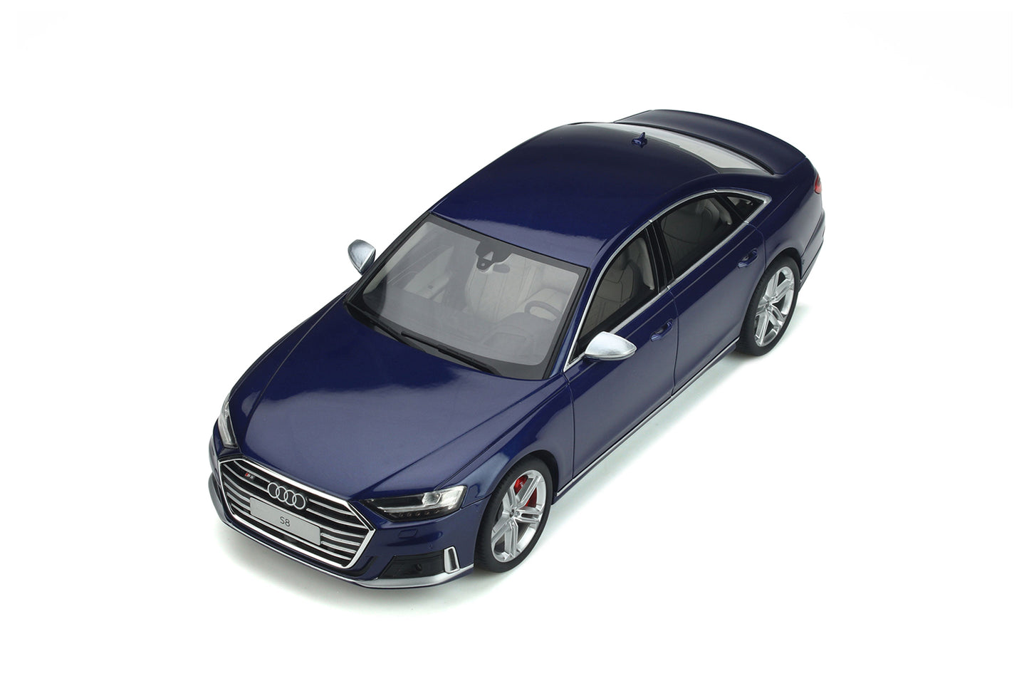 GT Spirit 1:18 2020 Audi S8 Navarra Blue GT313