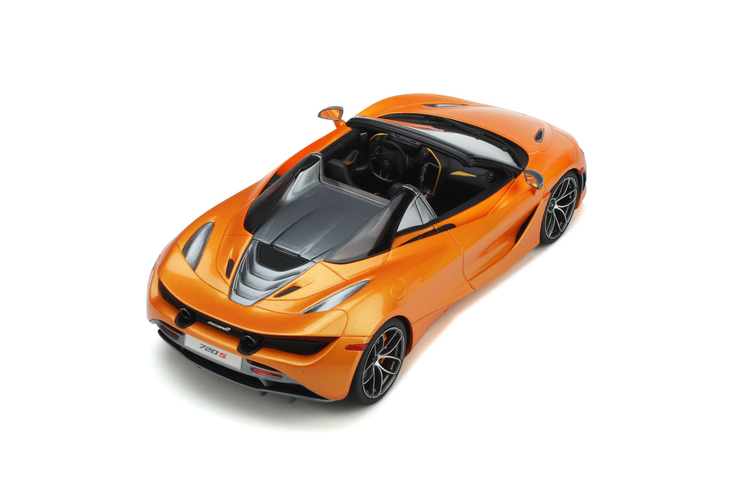 GT Spirit 1:18 McLaren 720S Spider GT819