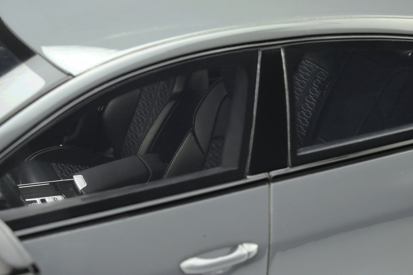 GT Spirit 1:18 Audi A7 RS7 Sportback Nardo Grey GT823