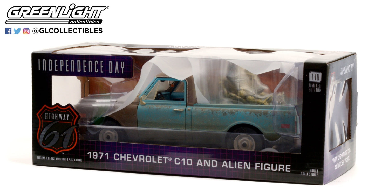 Highway 61 1:18 Independence Day (1996) - 1971 Chevrolet C-10 with Alien Figure HWY-18021