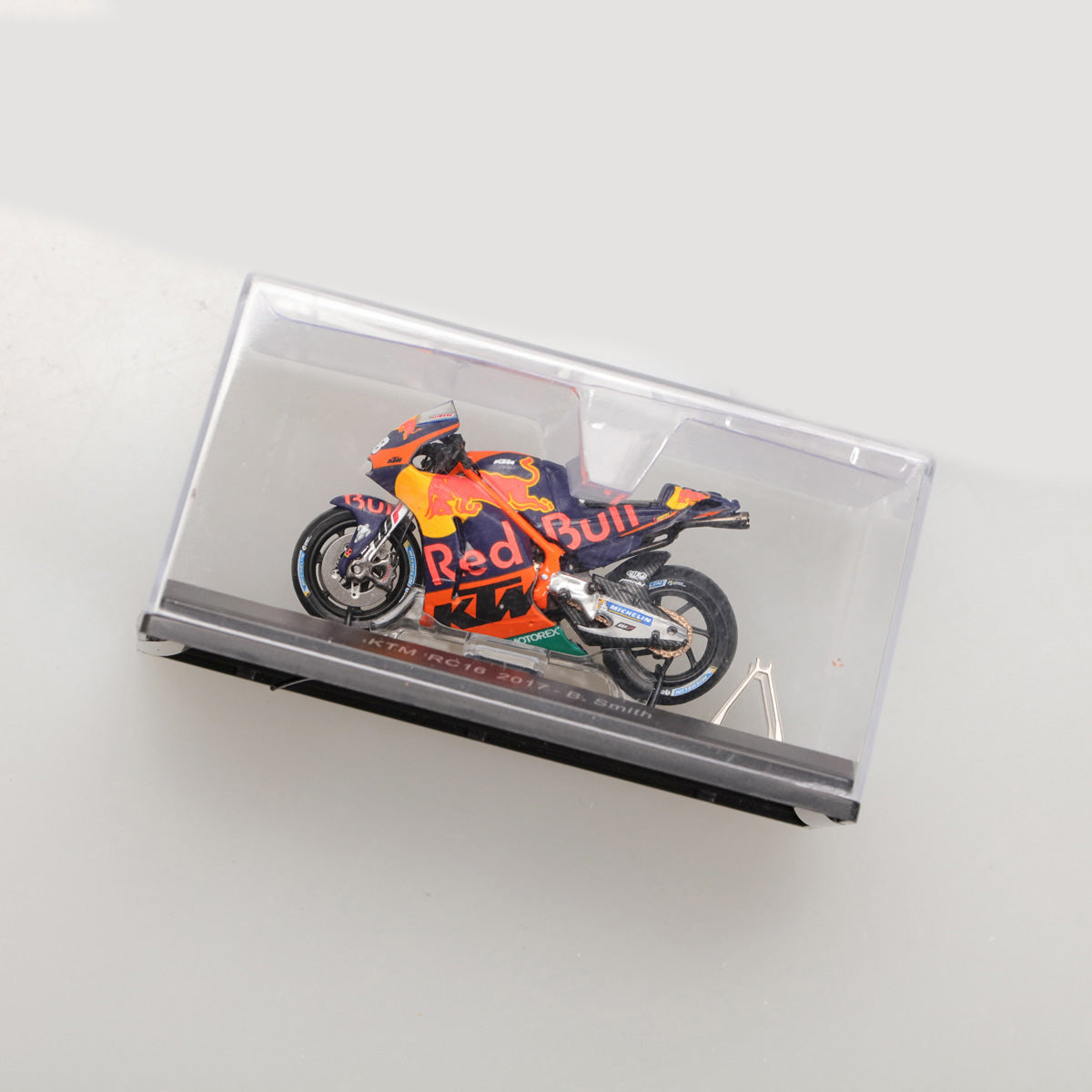 Spark 1:43 KTM RC16 #38 TBC Bradley Smith Red Bull KTM Factory Racing 2017 M43049