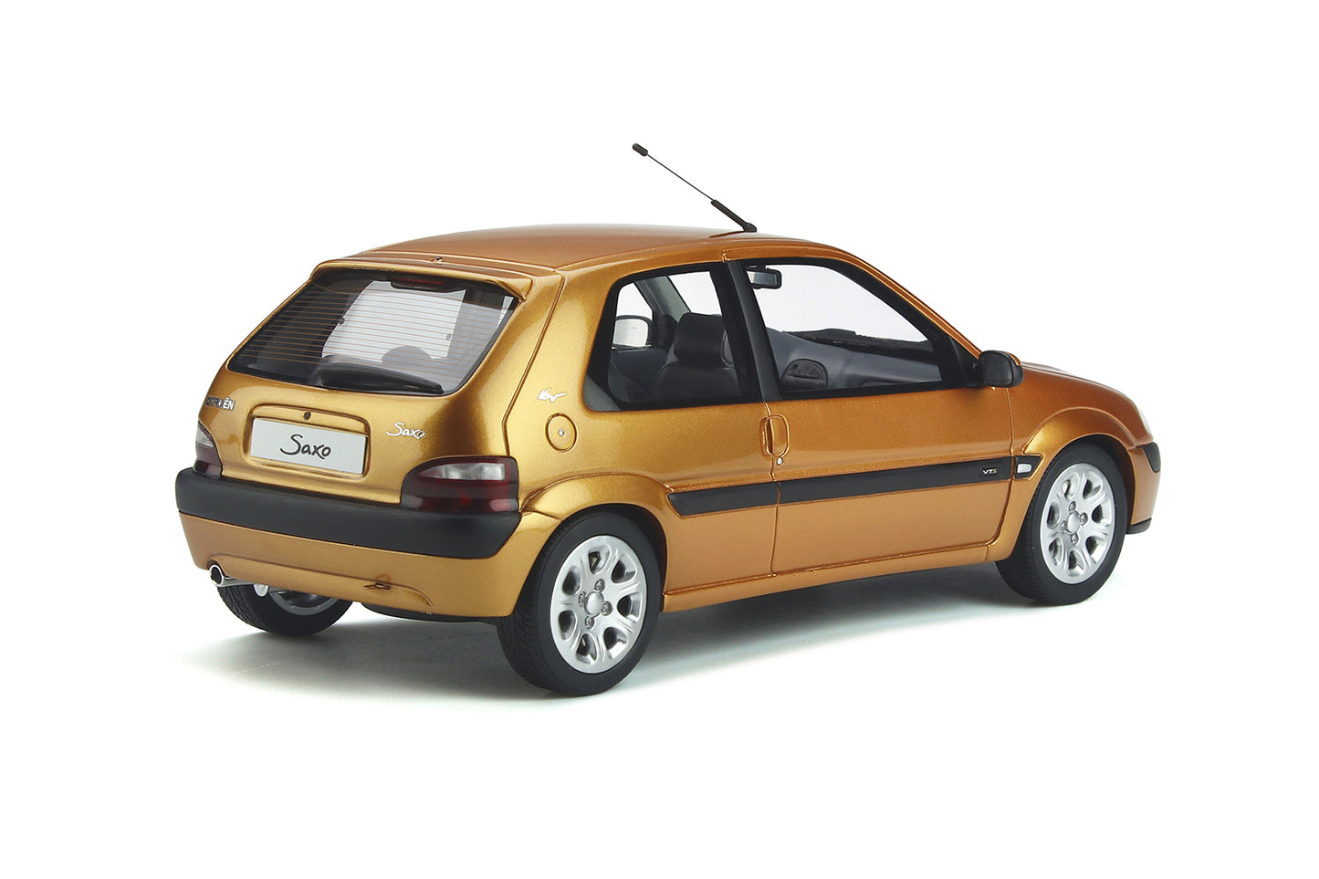 OTTO 1:18 2000 Citroen Saxo VTS OT893