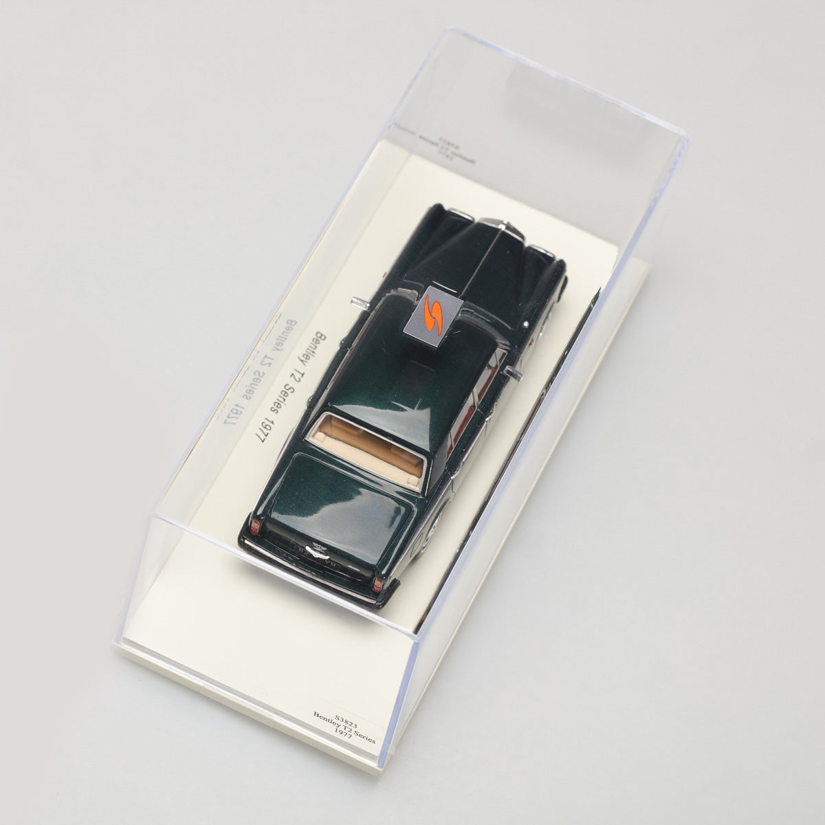 Spark 1:43 Bentley T2 Series 1977 S3823