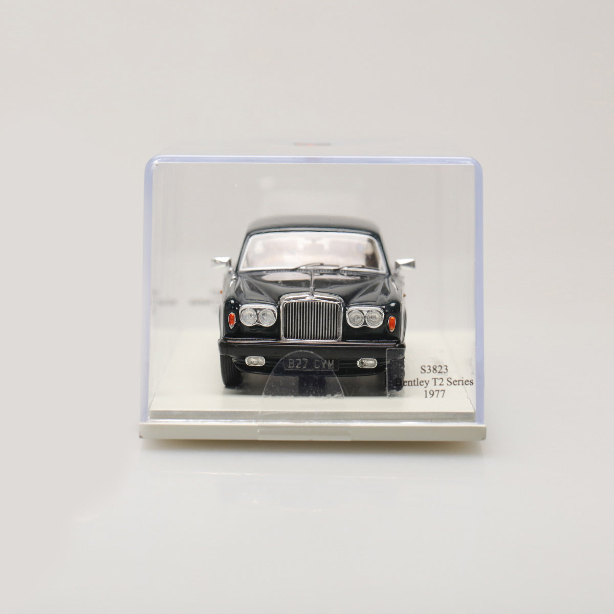 Spark 1:43 Bentley T2 Series 1977 S3823