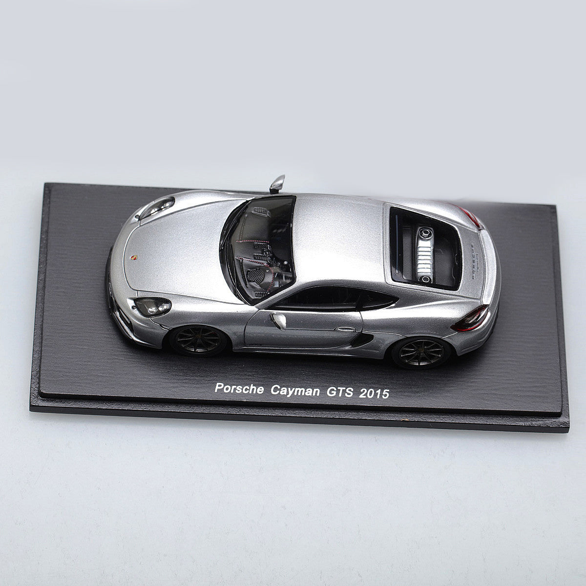 Spark 1:43 Porsche Cayman GTS 2016 Silver S4940