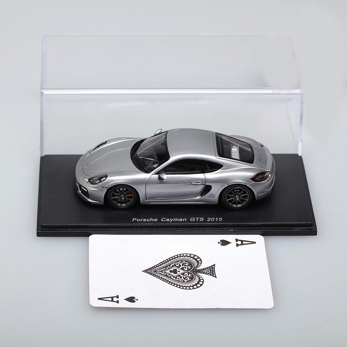 Spark 1:43 Porsche Cayman GTS 2016 Silver S4940