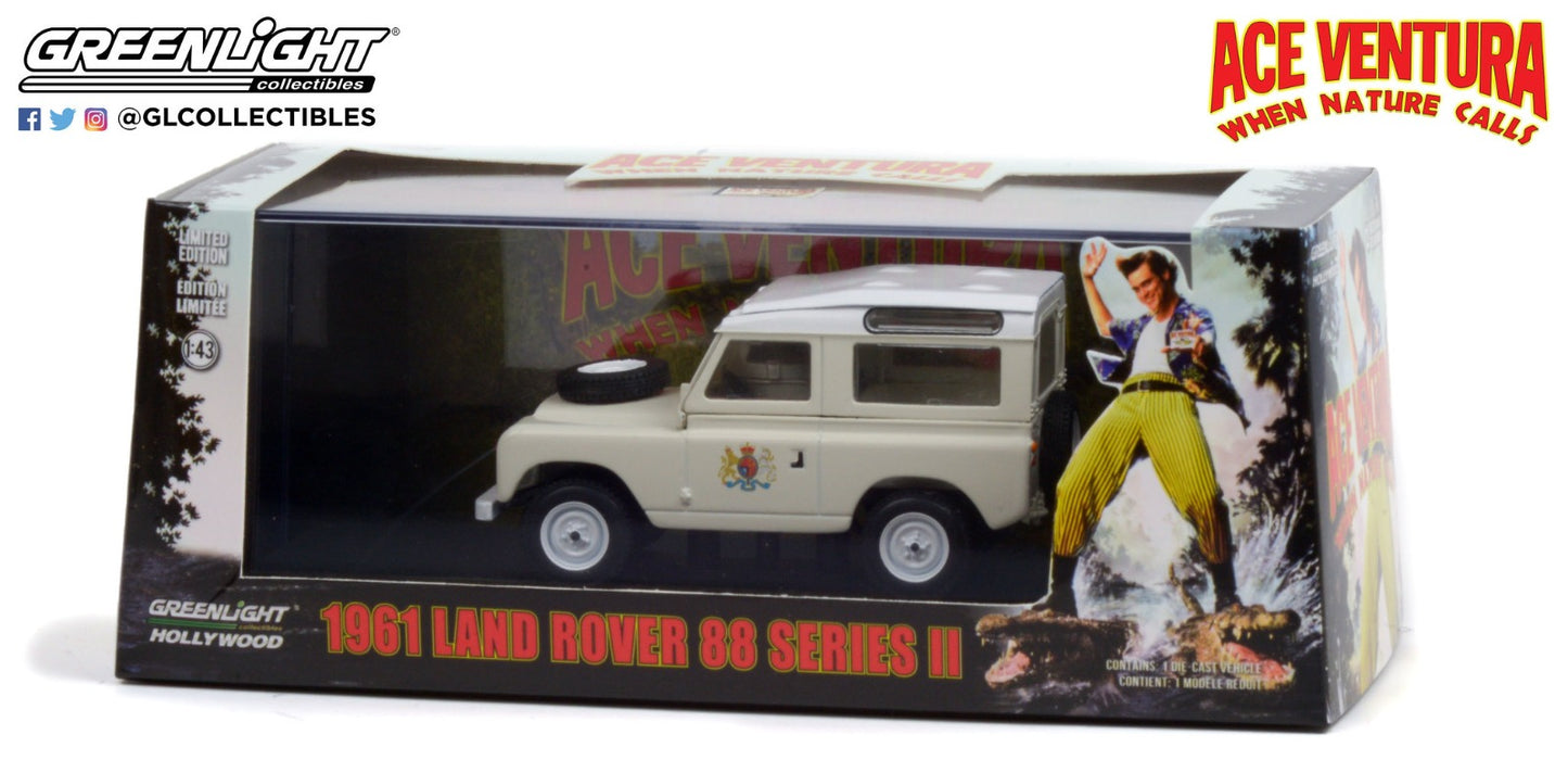 GreenLight 1:43 Ace Ventura: When Nature Calls (1995) - 1961 Land Rover 88 Series IIa Station Wagon 86562