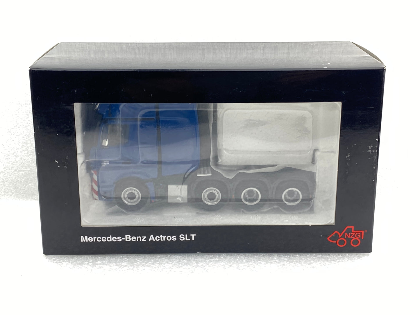 NZG 1:50 Mercedes-Benz Arocs Giga Space SLT Blue NZG932/21