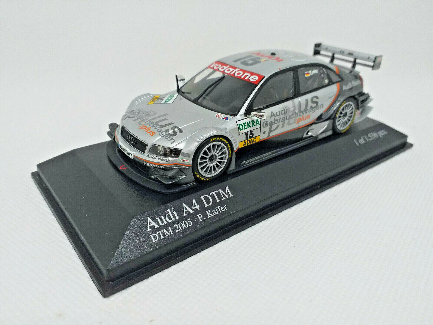 Minichamps 1:43 Audi A4 – Pierre Kaffer – Audi Sport Team Joest #15 DTM 2005 400051415