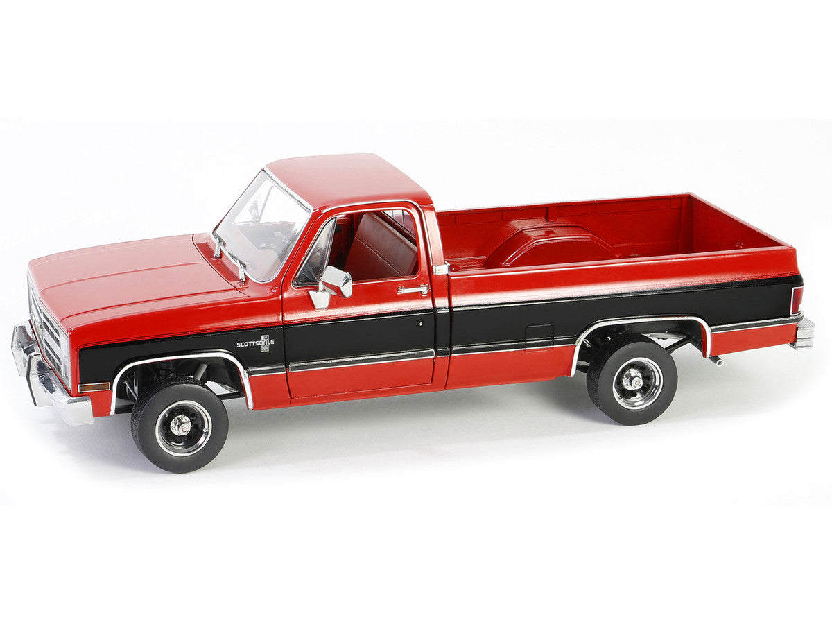 GreenLight 1:18 1984 Chevrolet K10 Scottsdale - Apple Red & Midnight Black 13686