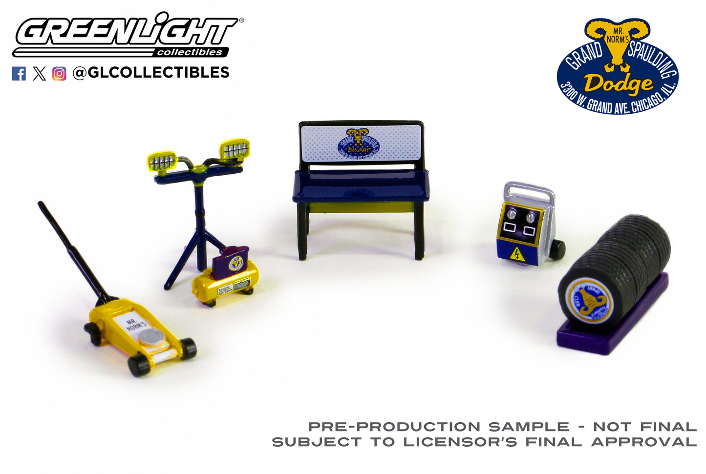 GreenLight 1:64 Auto Body Shop - Shop Tool Accessories Series 6 - Mr. Norm s 16200-B