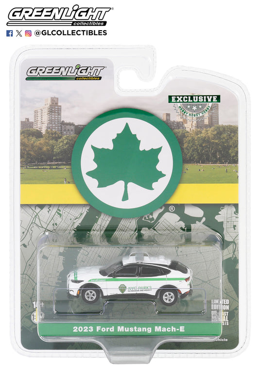 GreenLight 1:64 2023 Ford Mustang Mach-E Select - New York City Department of Parks & Recreation 30480