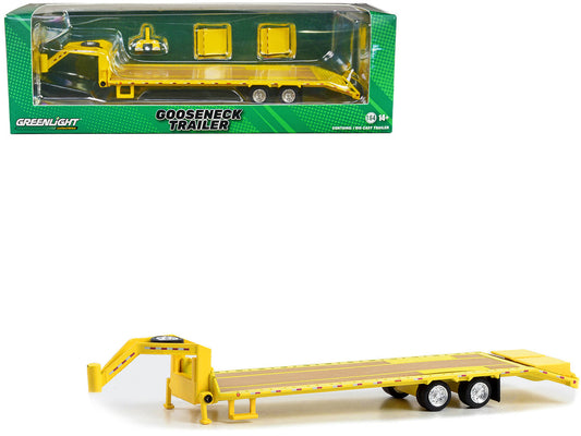 GreenLight 1:64 Gooseneck Trailer - Yellow with Red and White Conspicuity Stripes 30485