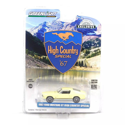 GreenLight 1:64 1967 Ford Mustang GT Fastback High Country Special – Aspen Gold (Hobby Exclusive) 30504