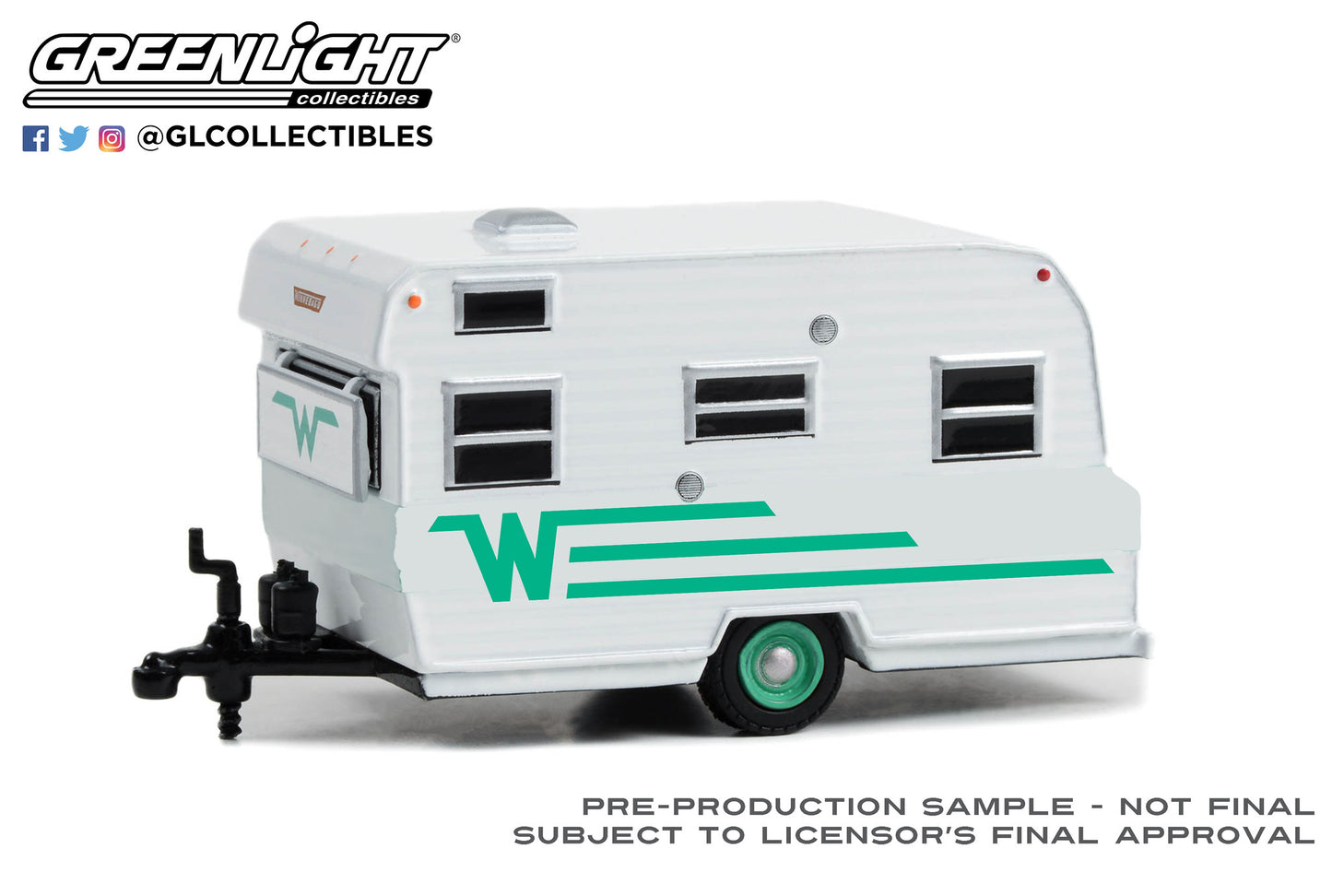 GreenLight 1:64 Hitched Homes Series 14 - 1965 Winnebago Travel Trailer 216 - White with Green Stripe 34140-C