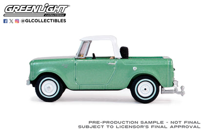 GreenLight 1:64 Blue Collar Collection Series 13 - 1965 Harvester Scout Half Cab Pickup – Aspen Green 35280-A