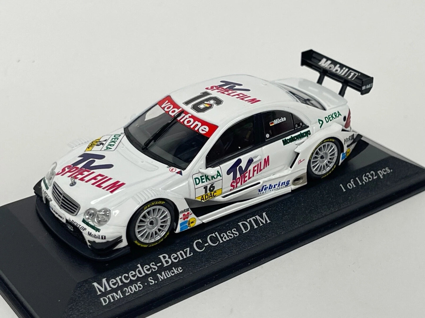 Minichamps 1:43 Mercedes Benz C-Class Mucke DTM 2005 #16 400053416