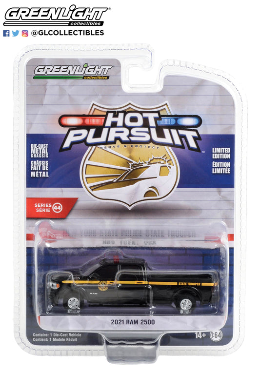 GreenLight 1:64 Hot Pursuit Series 44 - 2021 Dodge Ram 2500 - New York State Police State Trooper 43020-E