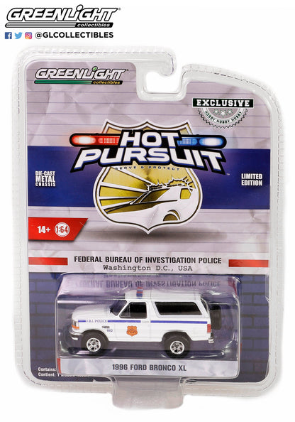 GreenLight 1:64 Hot Pursuit Special Edition - FBI Police (Federal Bureau of Investigation Police) - 1996 Ford Bronco XL 43025-A