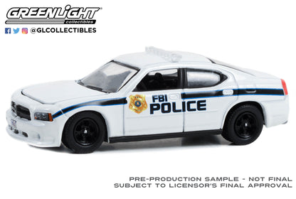 GreenLight 1:64 Hot Pursuit Special Edition - FBI Police (Federal Bureau of Investigation Police) - 2008 Dodge Charger Police Pursuit 43025-B