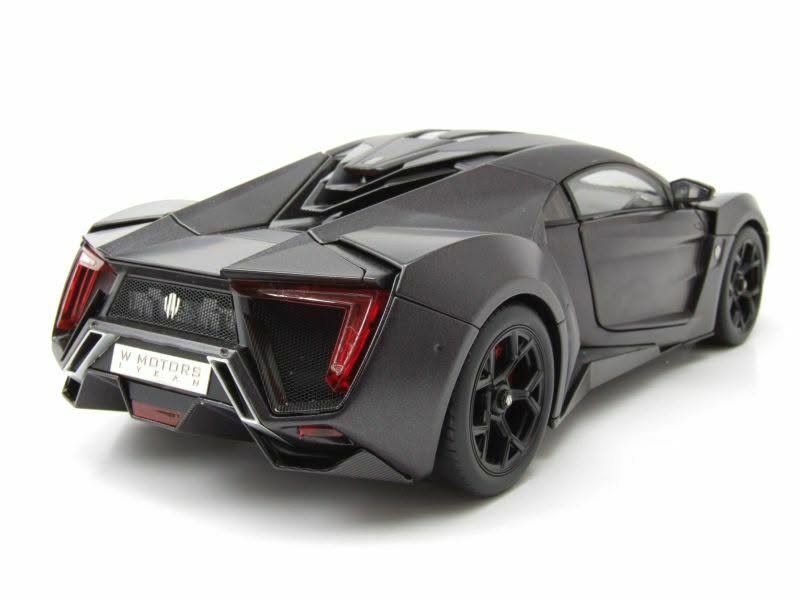 Schuco 1:18 W Motor Fenyr Supersport after Lykan grey 450042700