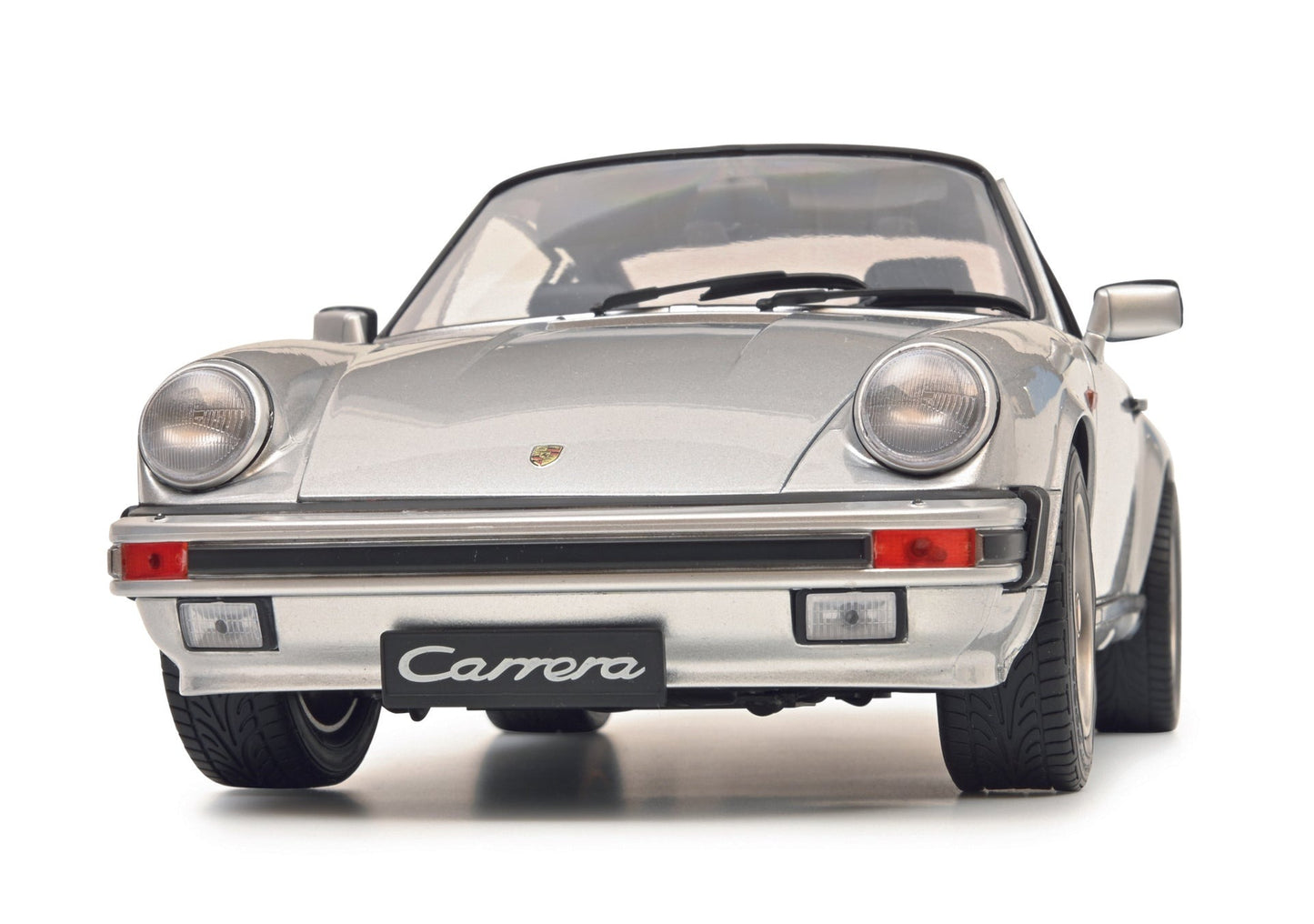 Schuco 1:12 Porsche 911 Carrera Targa 3.2 Silver 450669900