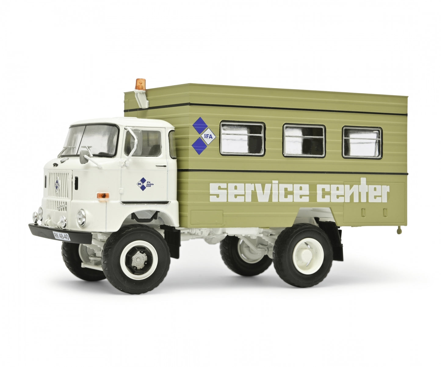 Schuco 1:32 IFA W50 Van Truck (1965-1990) IFA Fortschritt Service Center 450786100
