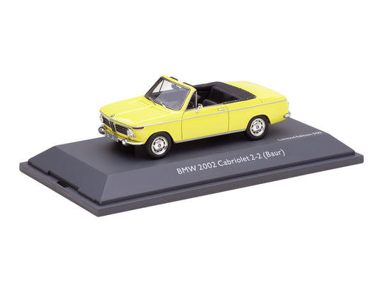 Schuco 1:43 BMW 2002 Cabrio 2/2 Baur yellow 450908500