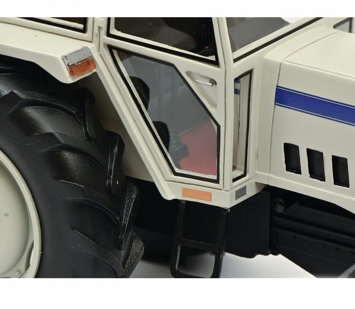 Schuco 1:32 Lamborghini 1256 DT Tractor 450917000