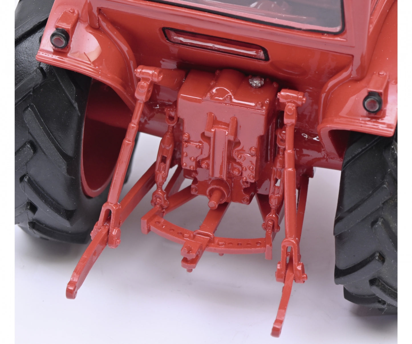 Schuco 1:32 Volvo BM350 Boxer Tractor 450917100