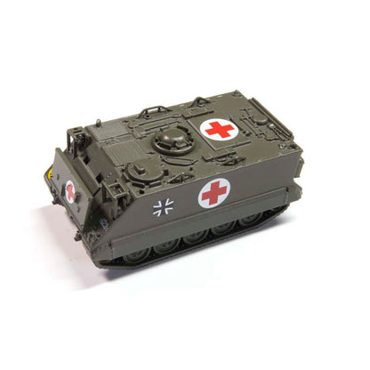 Schuco 1:87 M113 infantry ambulance vehicle Bundeswehr 452636100