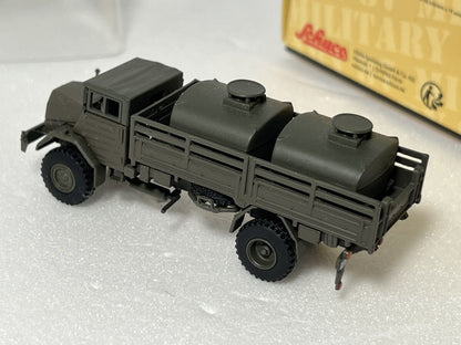 Schuco 1:87 Tank Truck 5to gl MAN 452667100