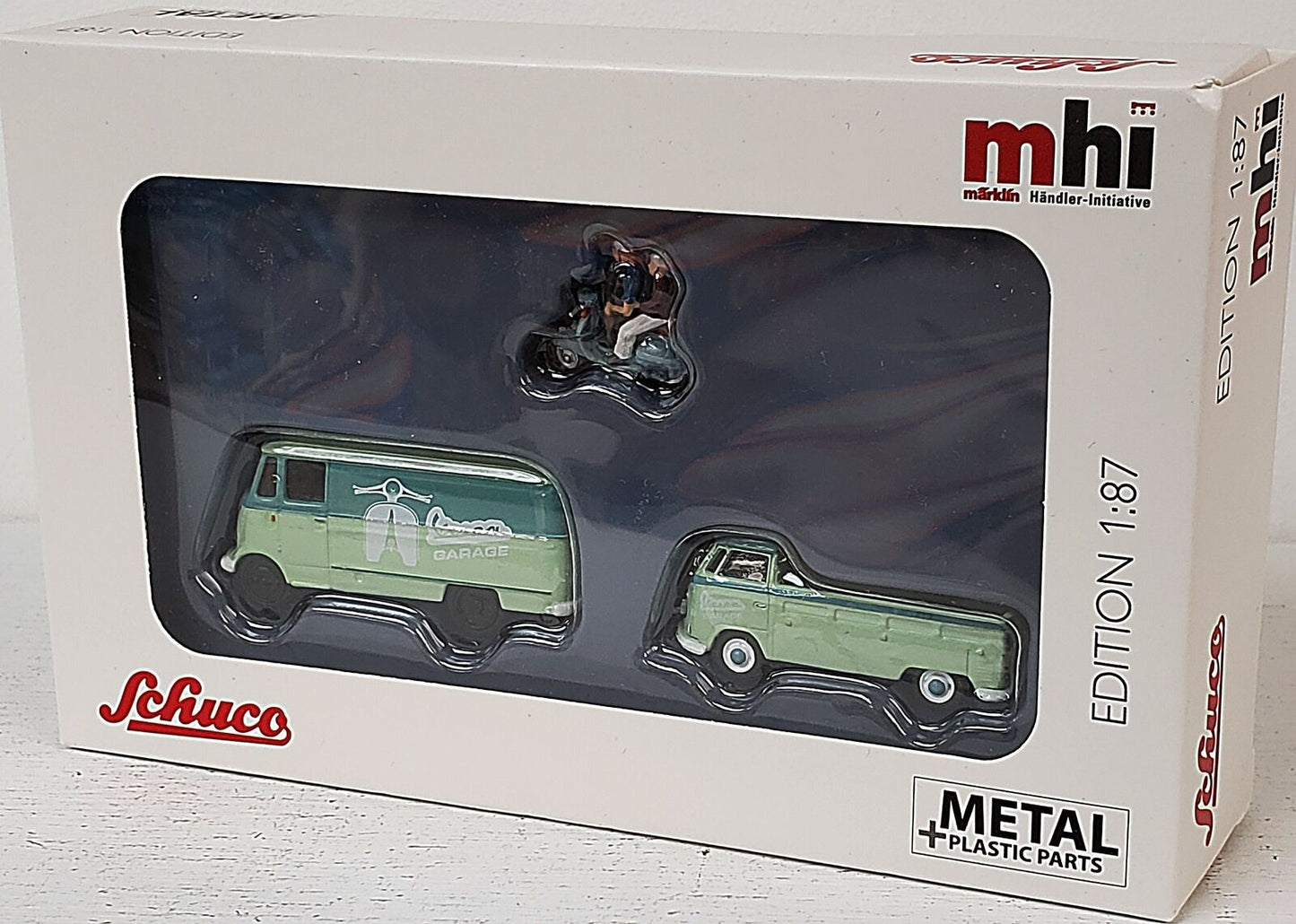 Schuco 1:87 3-Vehicle Set Mercedes-Benz L319 Volkswagen T1 Flatbed and Vespa 452671700