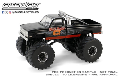 GreenLight 1:64 Kings of Crunch Series 15 - Black Knight - 1987 Chevrolet Chevy Silverado 49150-C