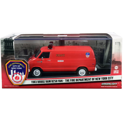 GreenLight 1:43 1983 Dodge Ram B250 Van - FDNY (The Official Fire Department City of New York) 86578