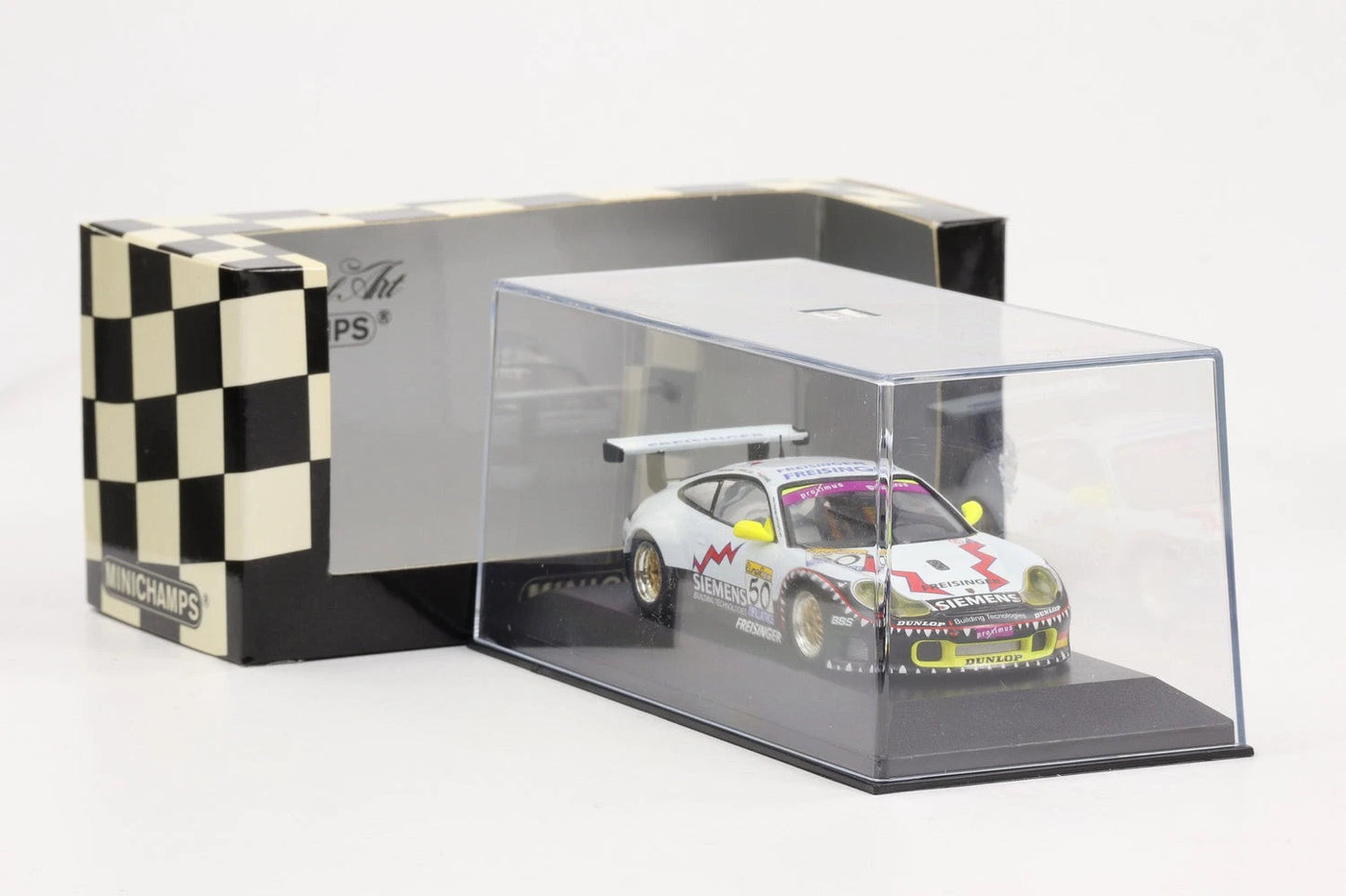 Minichamps 1:43 Porsche 911 GT3 RS – Ortelli/Lieb/Dumas – Winner– Freisinger Motorsport #50 24H SPA 2003 400036950