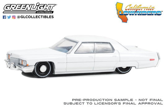 GreenLight 1:64 California Lowriders Series 3 - 1972 Cadillac Sedan deVille - Cotillion White 63040-D