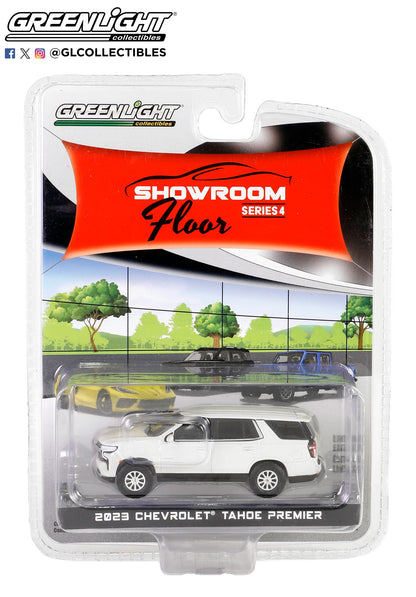 GreenLight 1:64 Showroom Floor Series 4 - 2023 Chevrolet Tahoe Premier - Iridescent Pearl Tricoat 68040-B