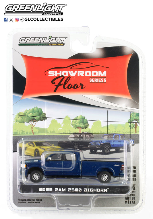 GreenLight 1:64 Showroom Floor Series 5 - 2023 Dodge Ram 2500 Bighorn Sport Appearance Package and Off-Road Package – Patriot Blue Pearl 68050-A