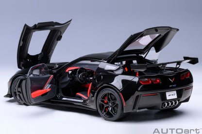 AUTOart 1:18 Chevrolet Corvette C7 ZR1 (Black) 71276
