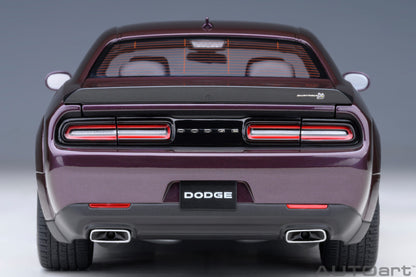 AUTOart 1:18 Dodge Challenger R/T Scat Pack Shaker Widebody 2022 (Hellraisin) 71771