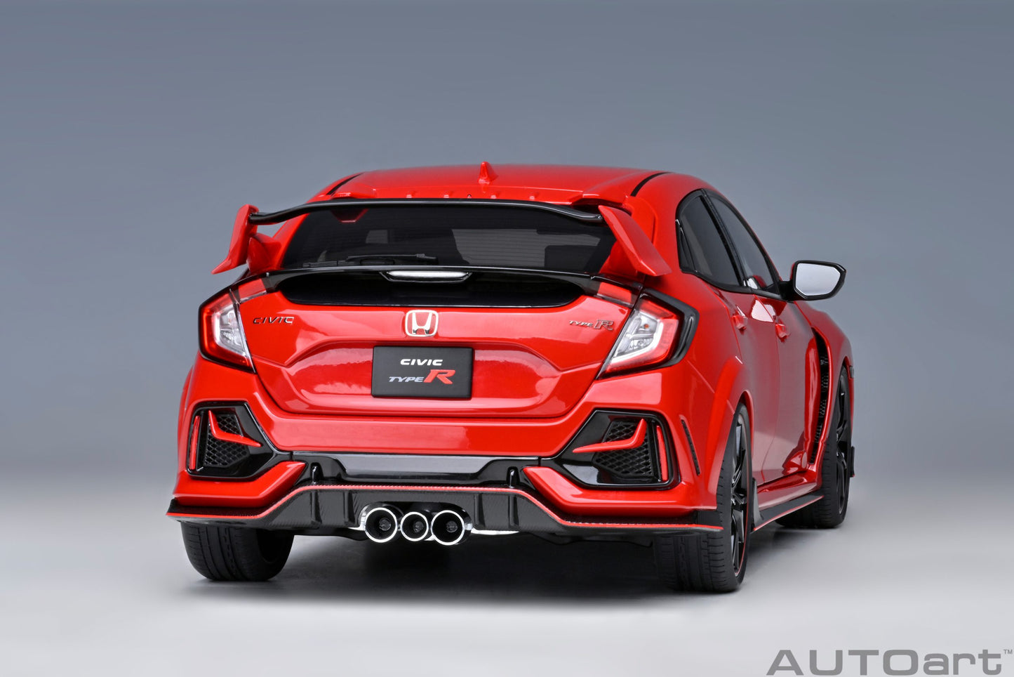 AUTOart 1:18 Honda Civic Type R (FK8) 2021 (Flame Red) 73223