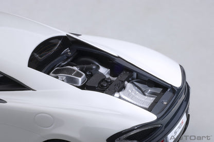 AUTOart 1:18 McLaren 570S (White) 76041