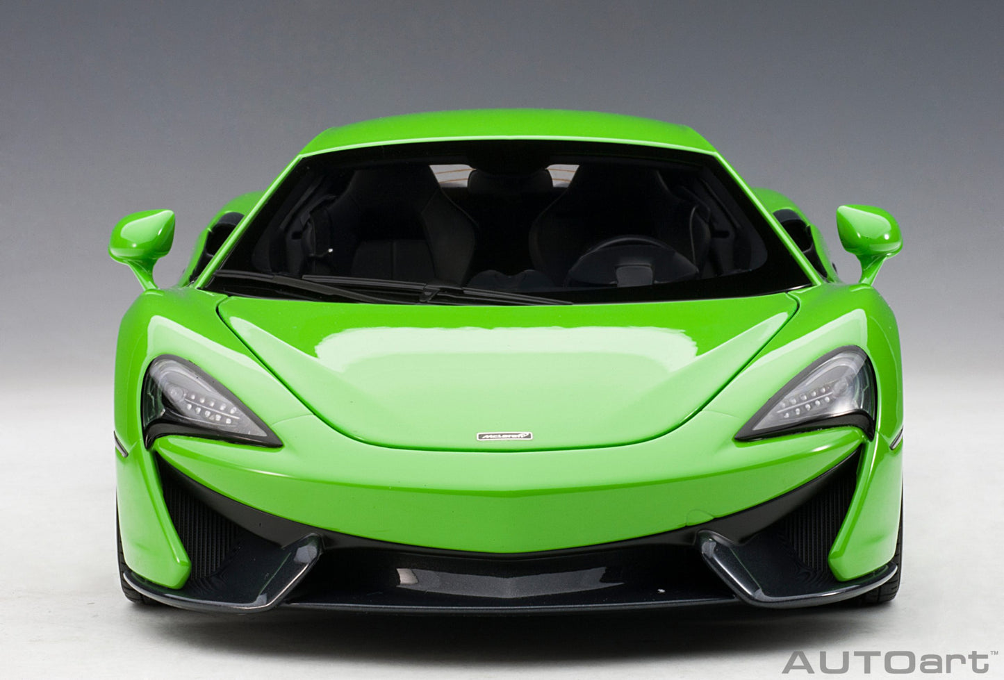 AUTOart 1:18 McLaren 570S (Mantis Green) 76042