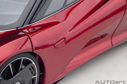 AUTOart 1:18 McLaren Speedtail (Volcano Red) 76087