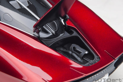 AUTOart 1:18 McLaren Speedtail (Volcano Red) 76087