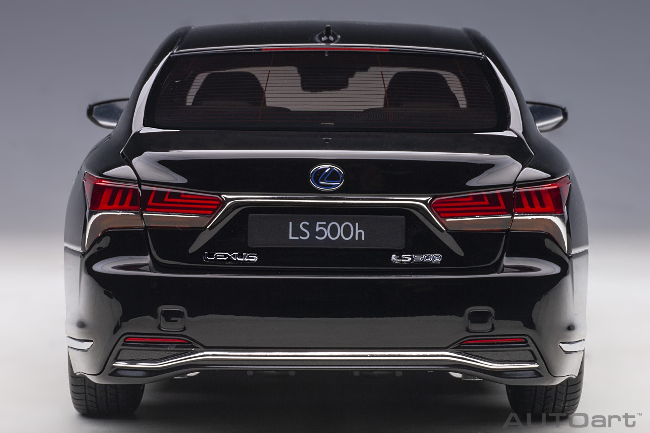 AUTOart 1:18 Lexus LS 500h (Black) 78868 – YomaCarModel