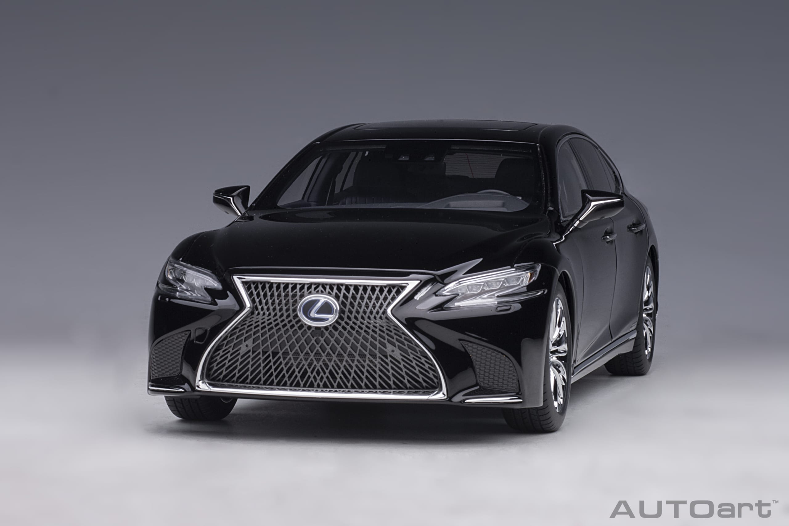 AUTOart 1:18 Lexus LS 500h (Black) 78868 – YomaCarModel