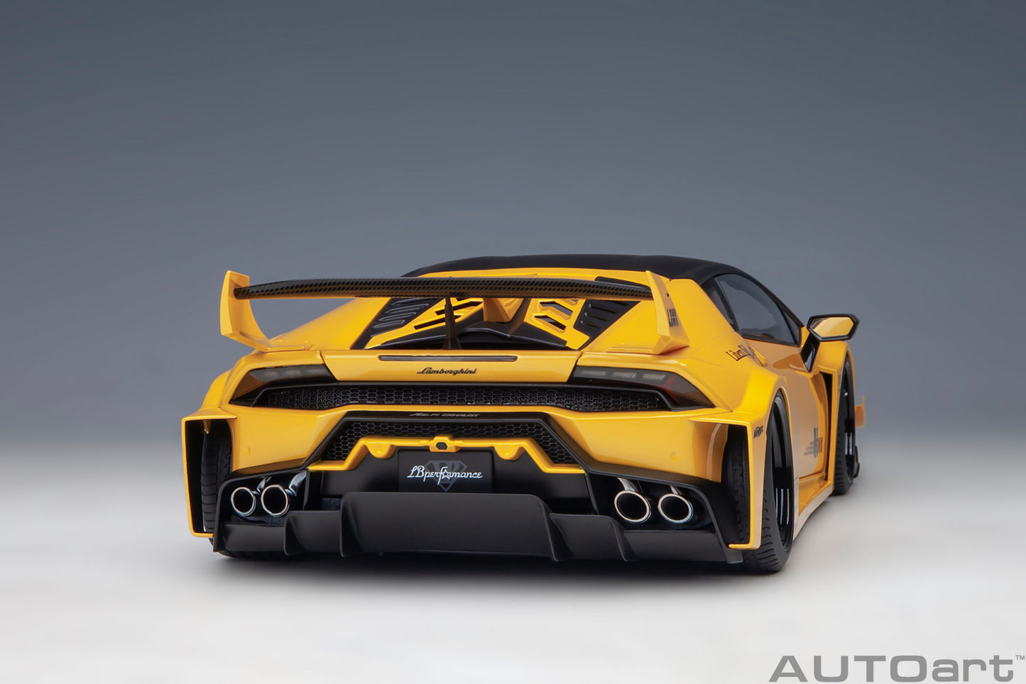 AUTOart 1:18 Liberty Walk LB Silhouette Lamborghini Huracan GT (Metallic Yellow) 79127