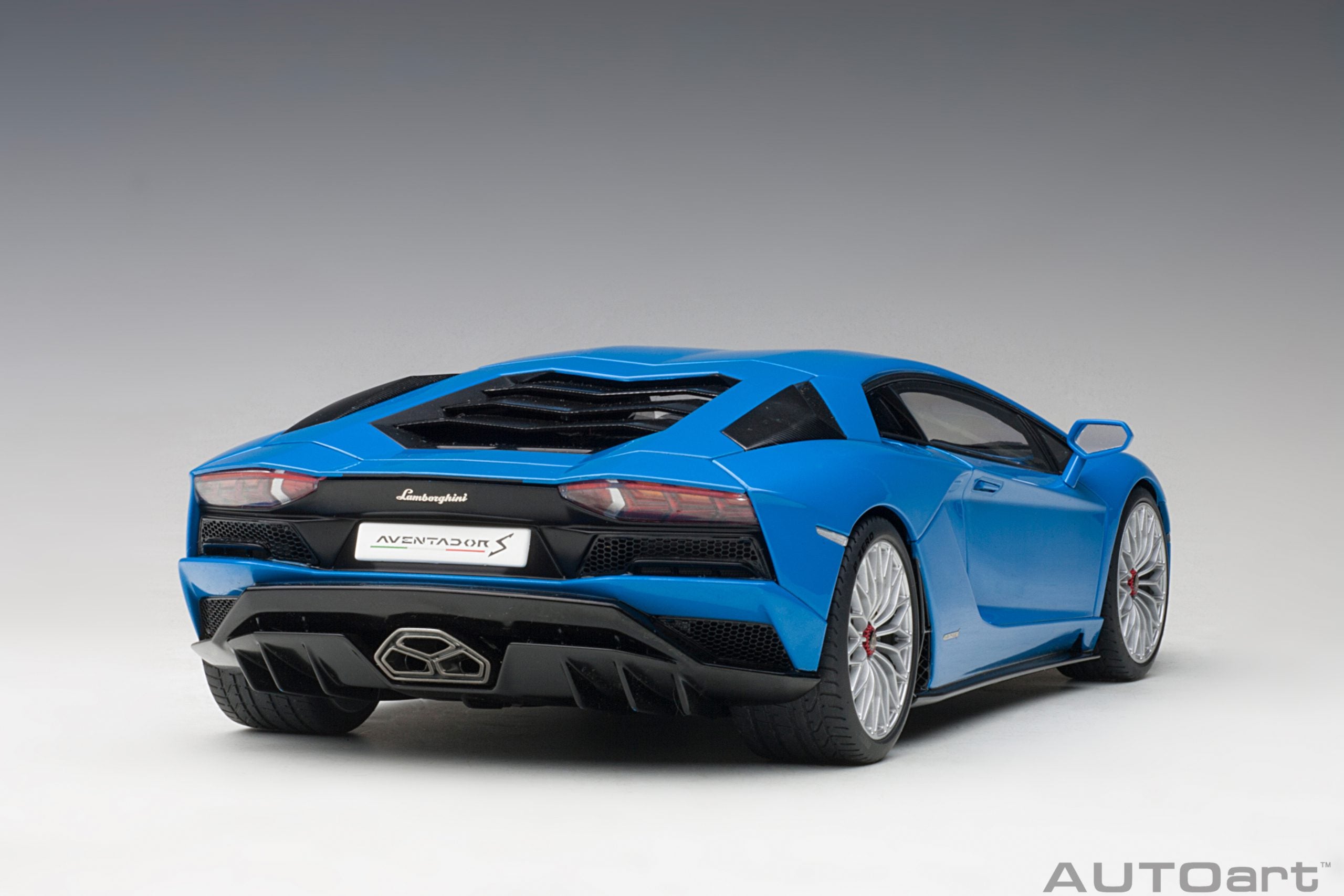 AUTOart 1:18 Lamborghini Aventador S (Blue) 79134 – YomaCarModel